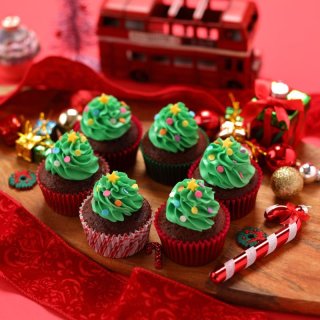24日の高輪店は様々なクリスマスデザインを揃えてお待ちしております！