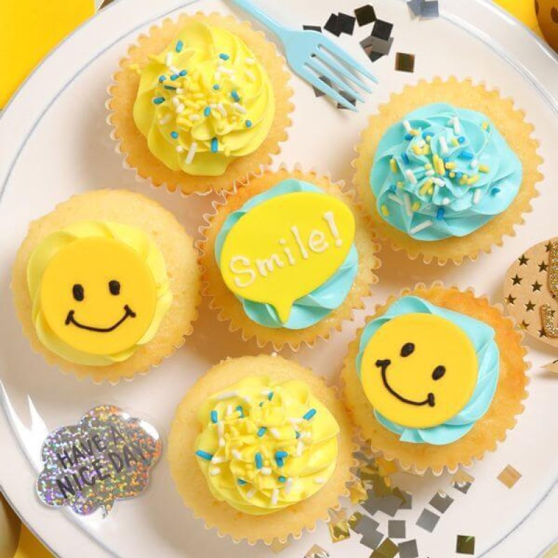 ハッピースマイリーボックス（6個） | 2月5日は笑顔の日・11月25日は