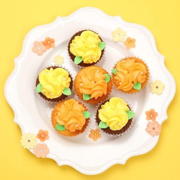 多様な フラワーカップケーキボックス（6個） 7日後〜 | カップケーキ 小物
