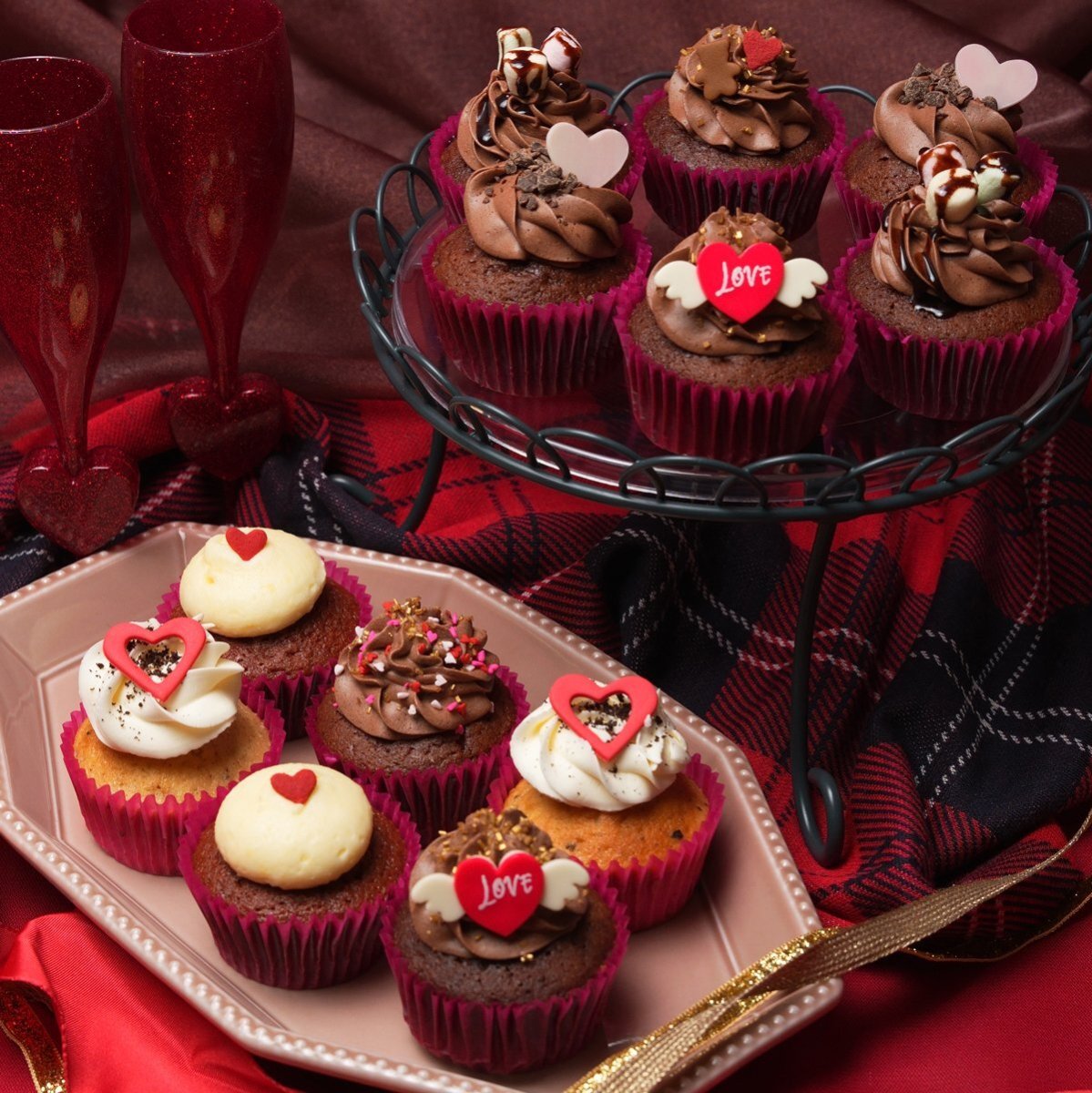 画像1: LOVE LOVE CHOCO BOX （12個） (1)